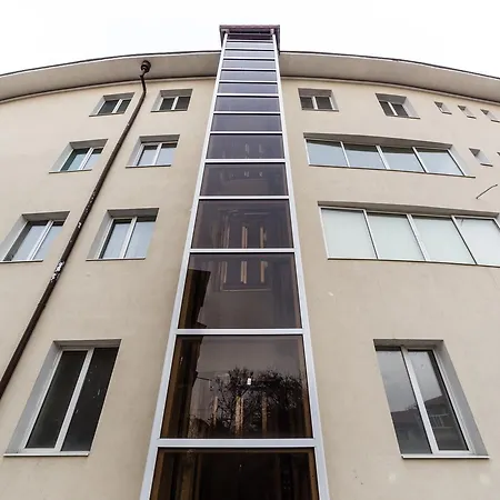 Отель семеен пауталия Кюстендил