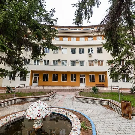 Hotel семеен пауталия